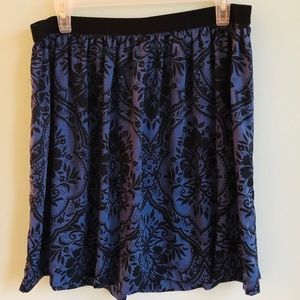 🍒🍒4 for 25 Joe Fresh skirt